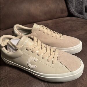 Clear Weather cream size 11M new